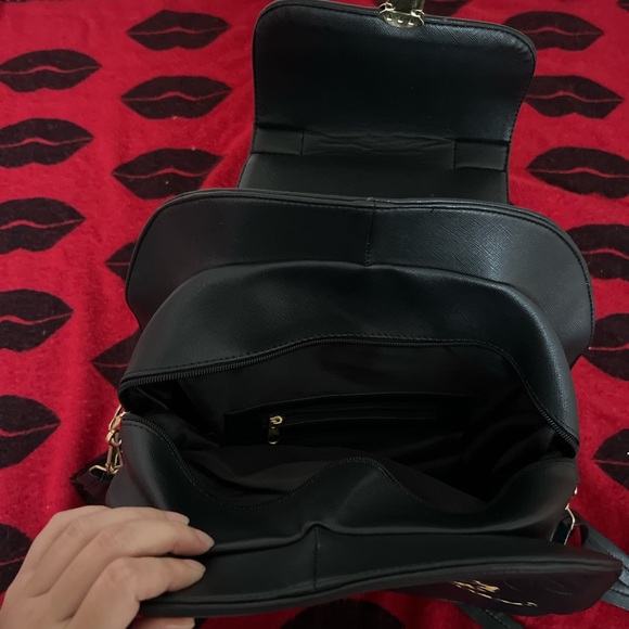 Large Barbie black handbag crossbody - Picture 2 of 4